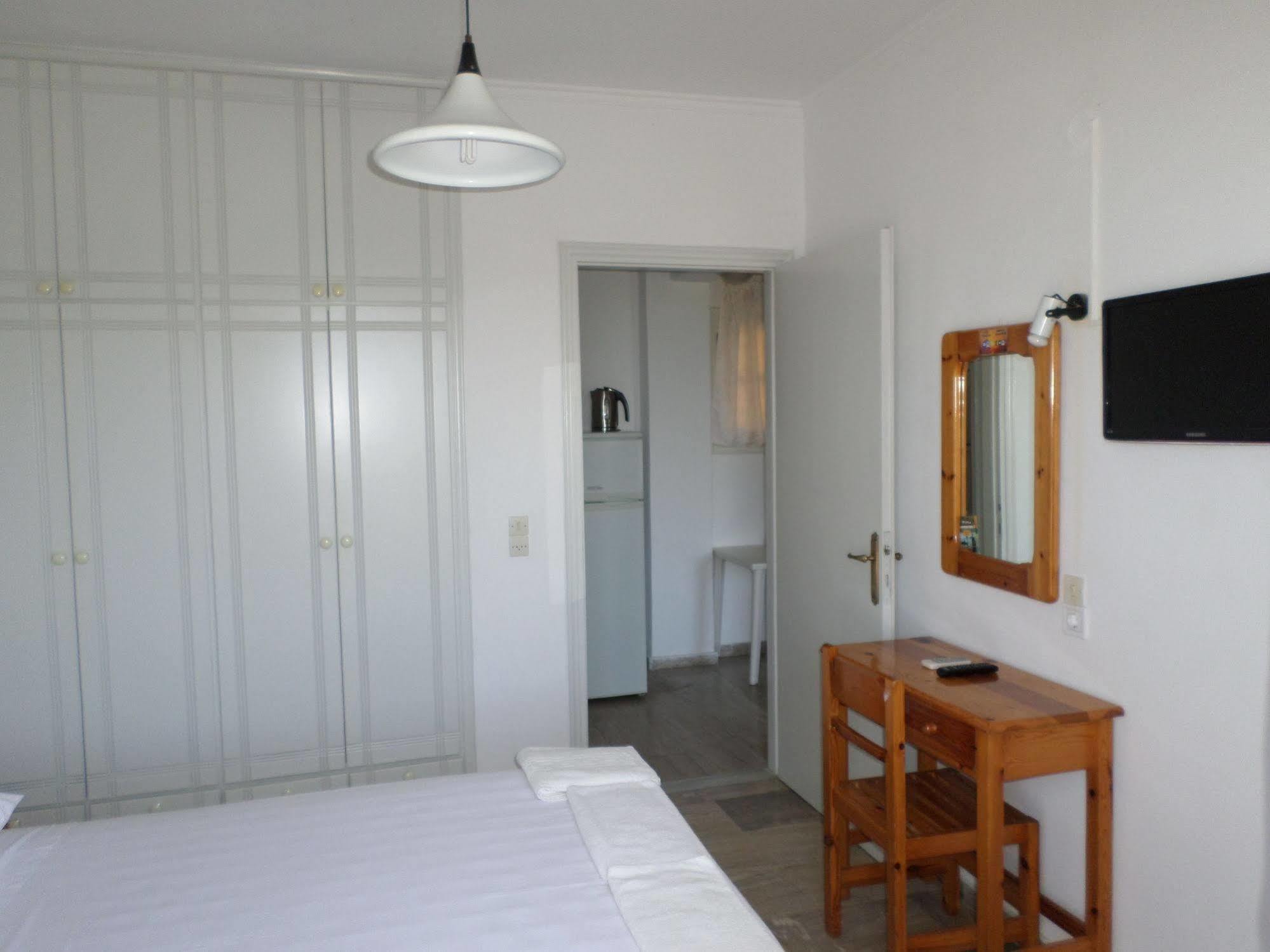 Rising Sun Apartments & Studios Benitses  Exteriér fotografie